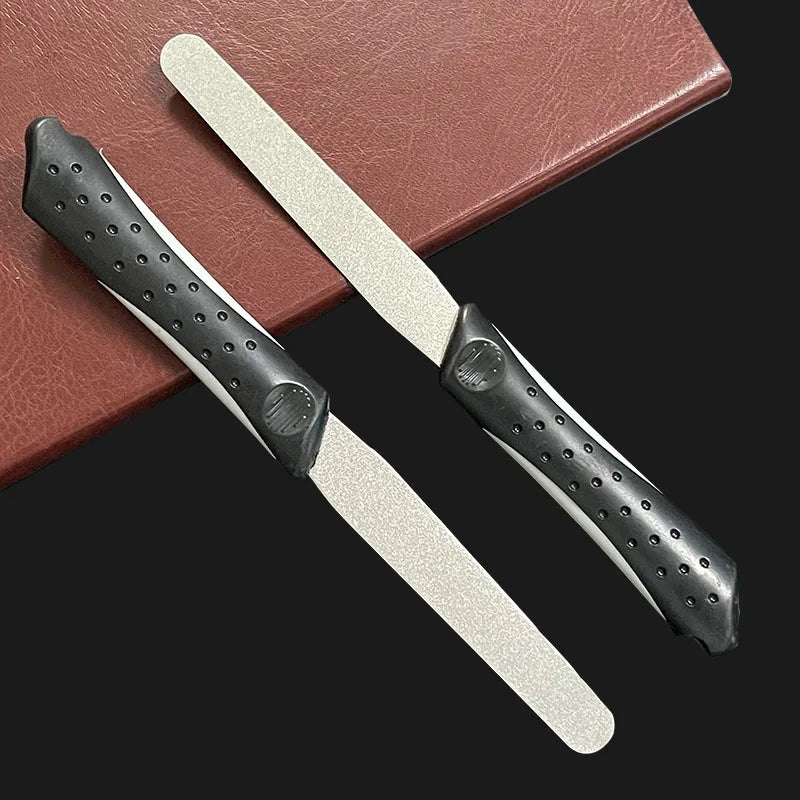 Diamond sharpening stone with one stone and two birds