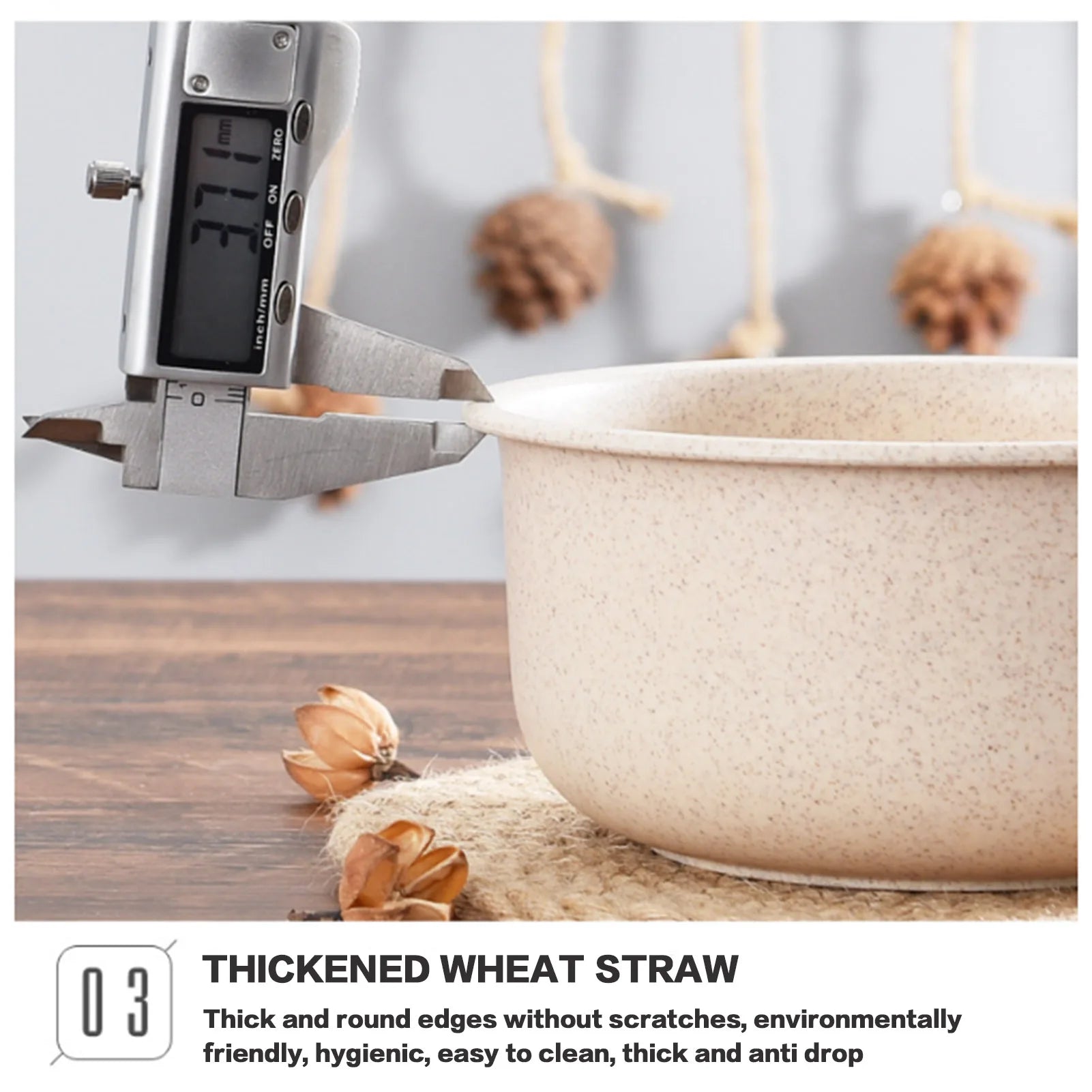 Set of 3 containers for storing food suitable for microwaves ideal for preparing snacks and travel