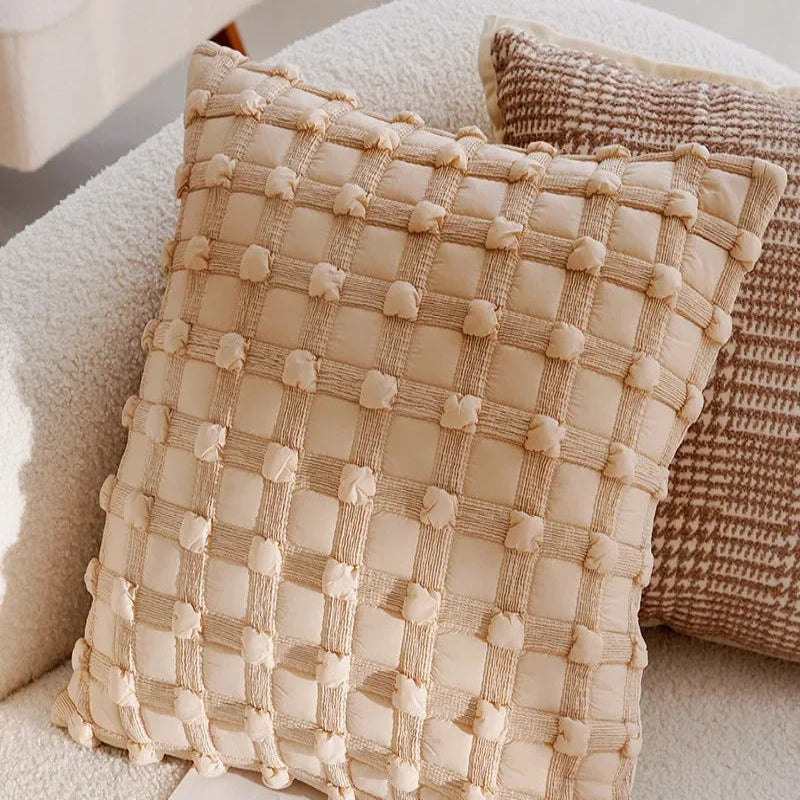 Lightweight luxury decorative cushion cover with French print at the waist