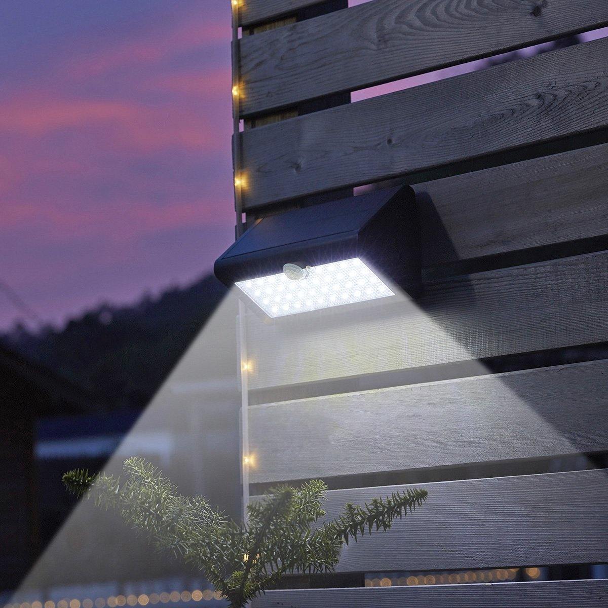 Super Luz com Sensor de Movimento e Painel Solar - Super Brilhante, Sem fios, Fácil instalação. - A.S Foco