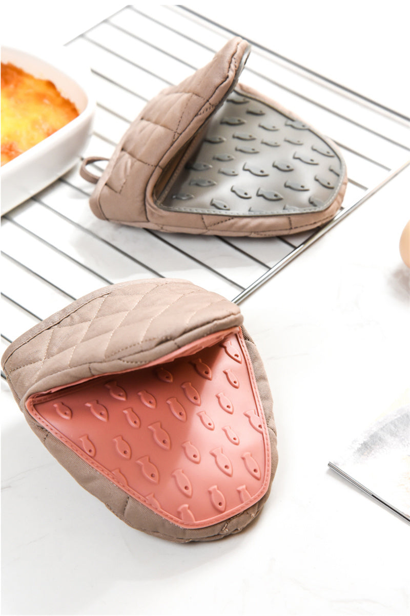 Fish  Shaped Silicone Anti Scald Oven Gloves Kitchen