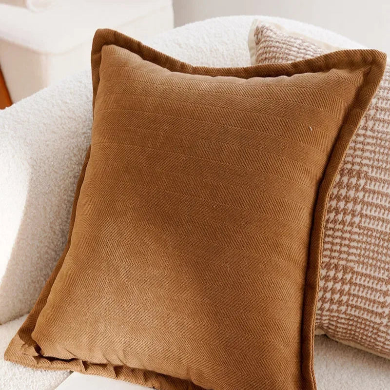 Lightweight luxury decorative cushion cover with French print at the waist